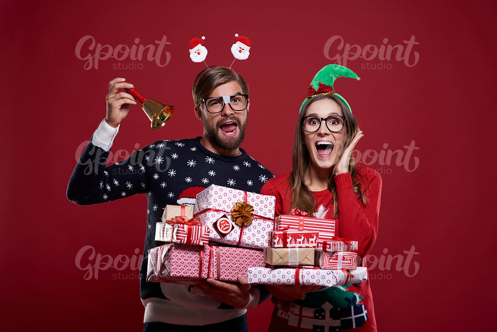 Couple announcing the Christmas time